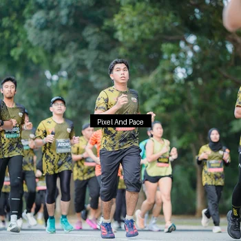 Runner Photo 6863665