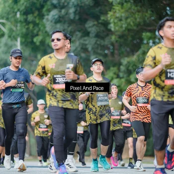 Runner Photo 6863670