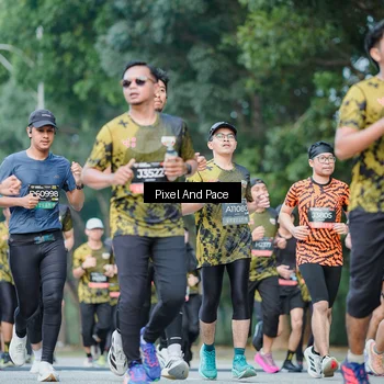 Runner Photo 6863672
