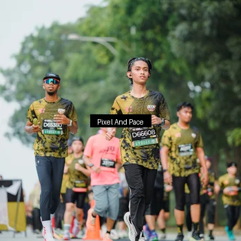 Runner Photo 6863682