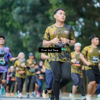 Runner Photo 6863731