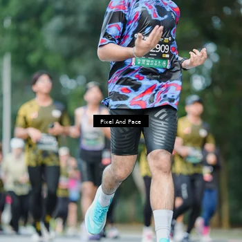 Runner Photo 6863736