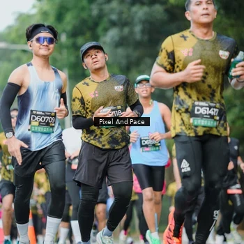 Runner Photo 6863754