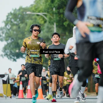 Runner Photo 6863758
