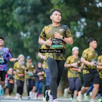 Runner Photo 6863761
