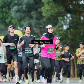 Runner Photo 6863784