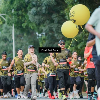 Runner Photo 6863808