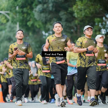 Runner Photo 6863821