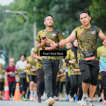 Runner Photo 6863823