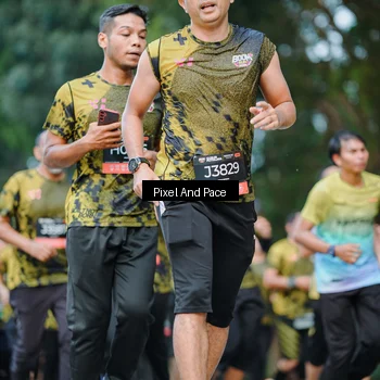 Runner Photo 6863838