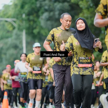 Runner Photo 6863840