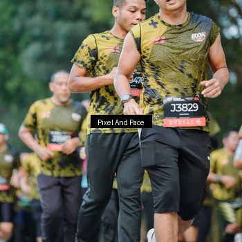 Runner Photo 6863842