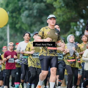 Runner Photo 6863856
