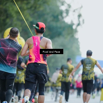 Runner Photo 6863875