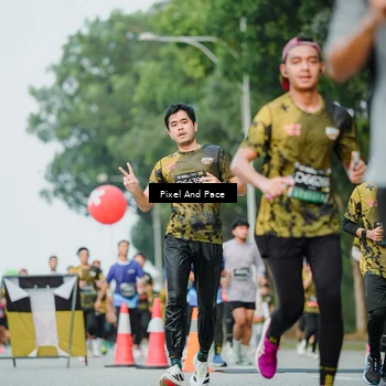 Runner Photo 6863893