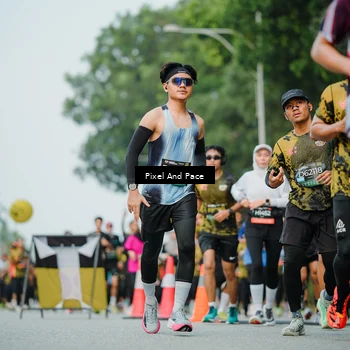 Runner Photo 6863906
