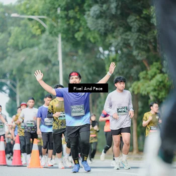 Runner Photo 6863916