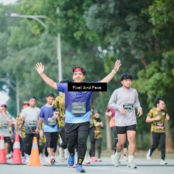 Runner Photo 6863917