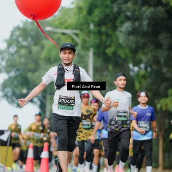 Runner Photo 6863924