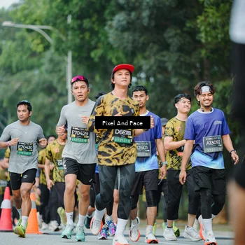 Runner Photo 6863935