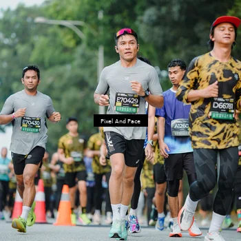Runner Photo 6863954
