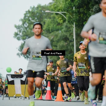 Runner Photo 6863957