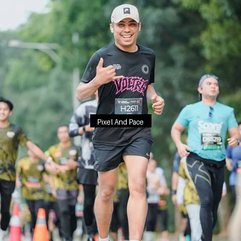 Runner Photo 6864020