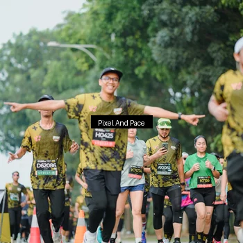 Runner Photo 6864030