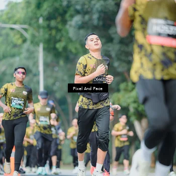 Runner Photo 6864056