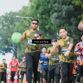 Runner Photo 6864096