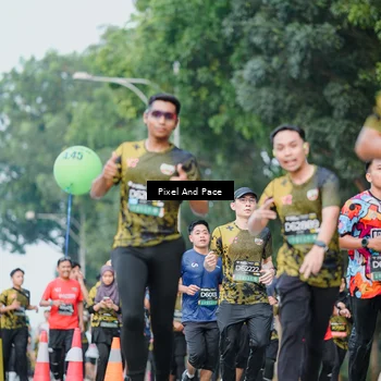 Runner Photo 6864101