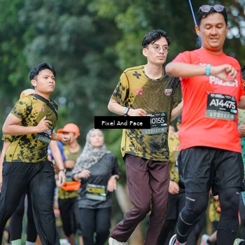 Runner Photo 6864153