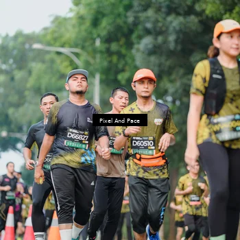 Runner Photo 6864176