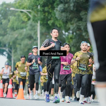 Runner Photo 6864199