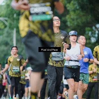Runner Photo 6864242