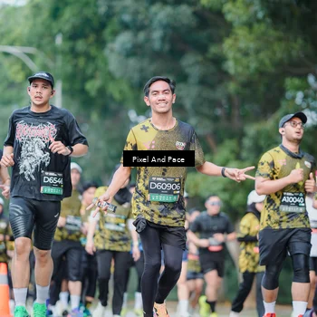 Runner Photo 6864251