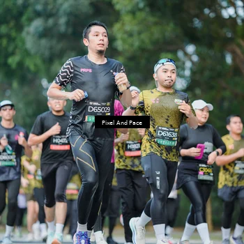 Runner Photo 6864263