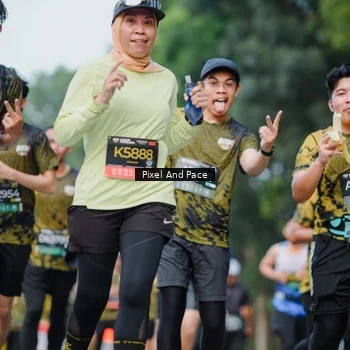 Runner Photo 6864316