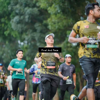 Runner Photo 6864344