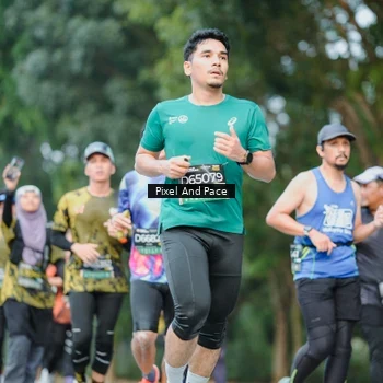 Runner Photo 6864352