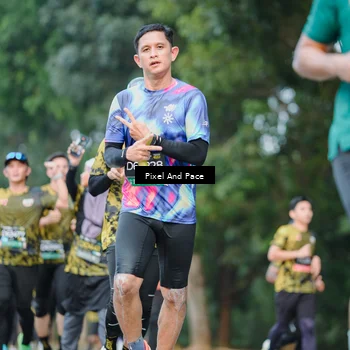 Runner Photo 6864360