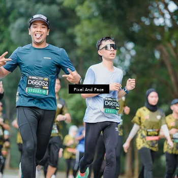 Runner Photo 6865042