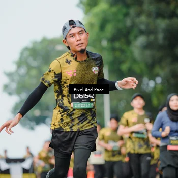 Runner Photo 6865408