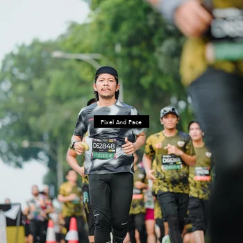 Runner Photo 6865456