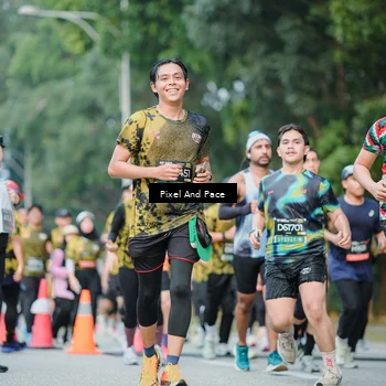 Runner Photo 6865573