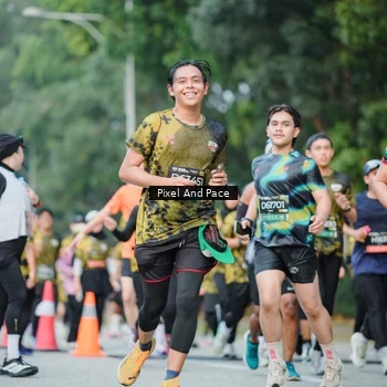 Runner Photo 6865576
