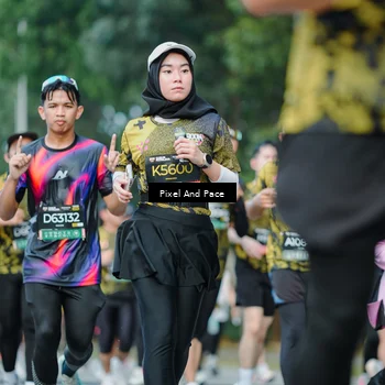 Runner Photo 6865601