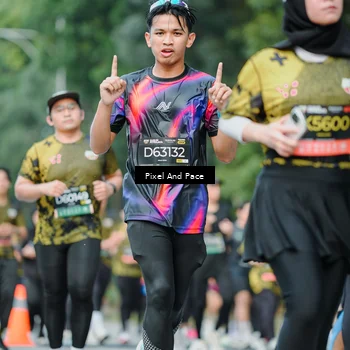 Runner Photo 6865602