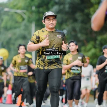 Runner Photo 6865614