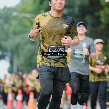 Runner Photo 6865629